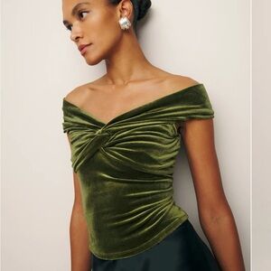 Reformation Ezlynn Top